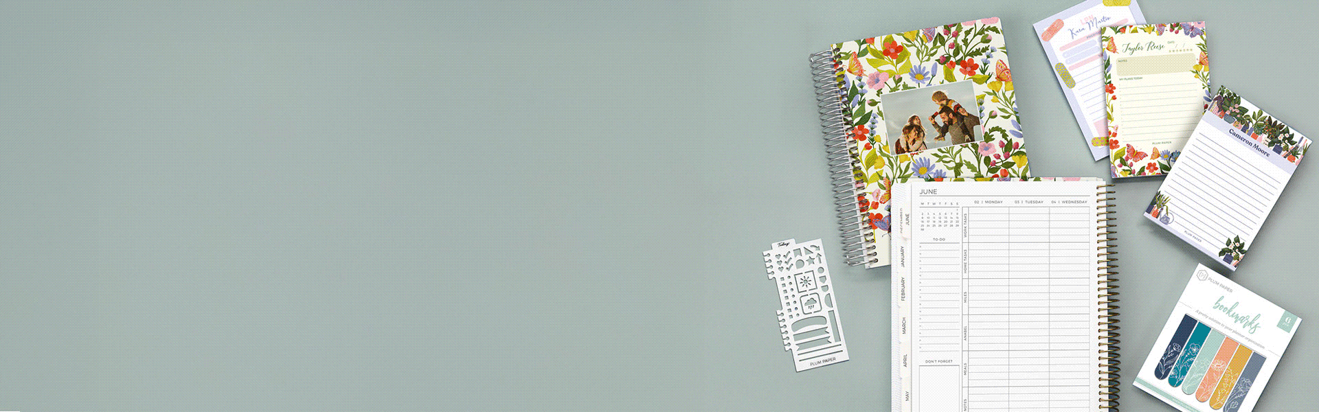 Planners and planner folios displayed on a table Planners and planner folios displayed on a table