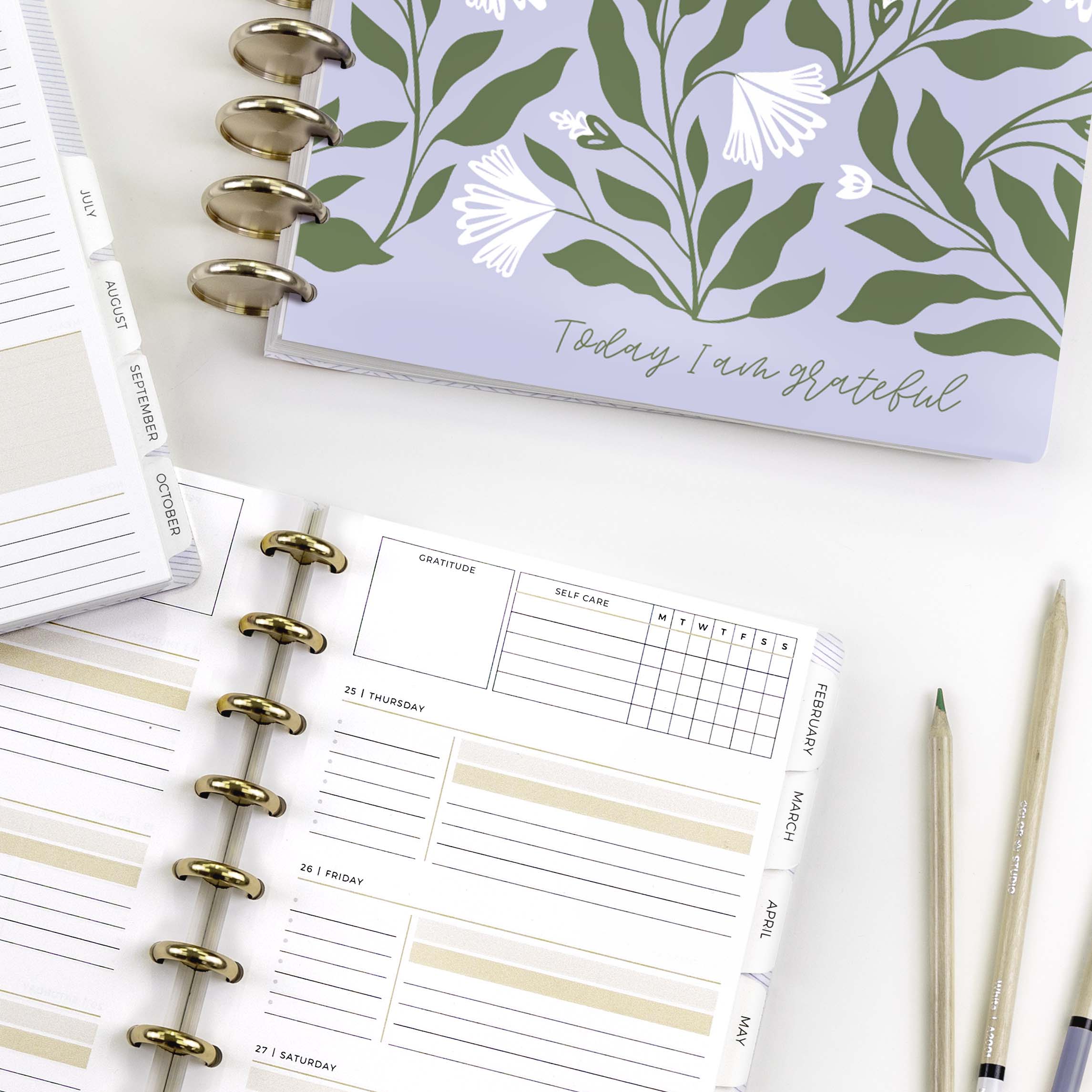 Disc bound customizable planners and pencils