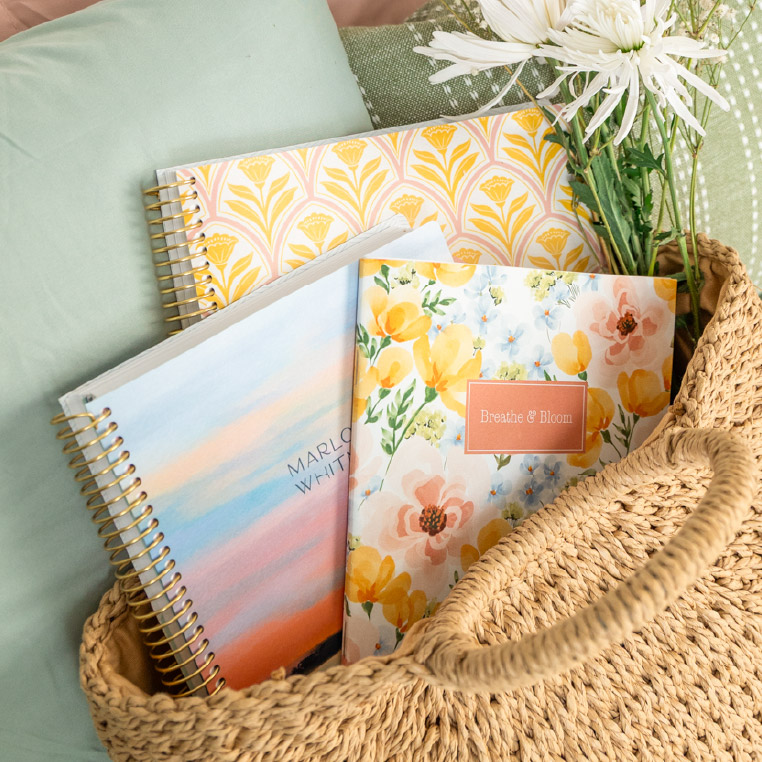 New Cover Patterns: New spring planner cover designs with colorful floral patterns New Cover Patterns: New spring planner cover designs with colorful floral patterns